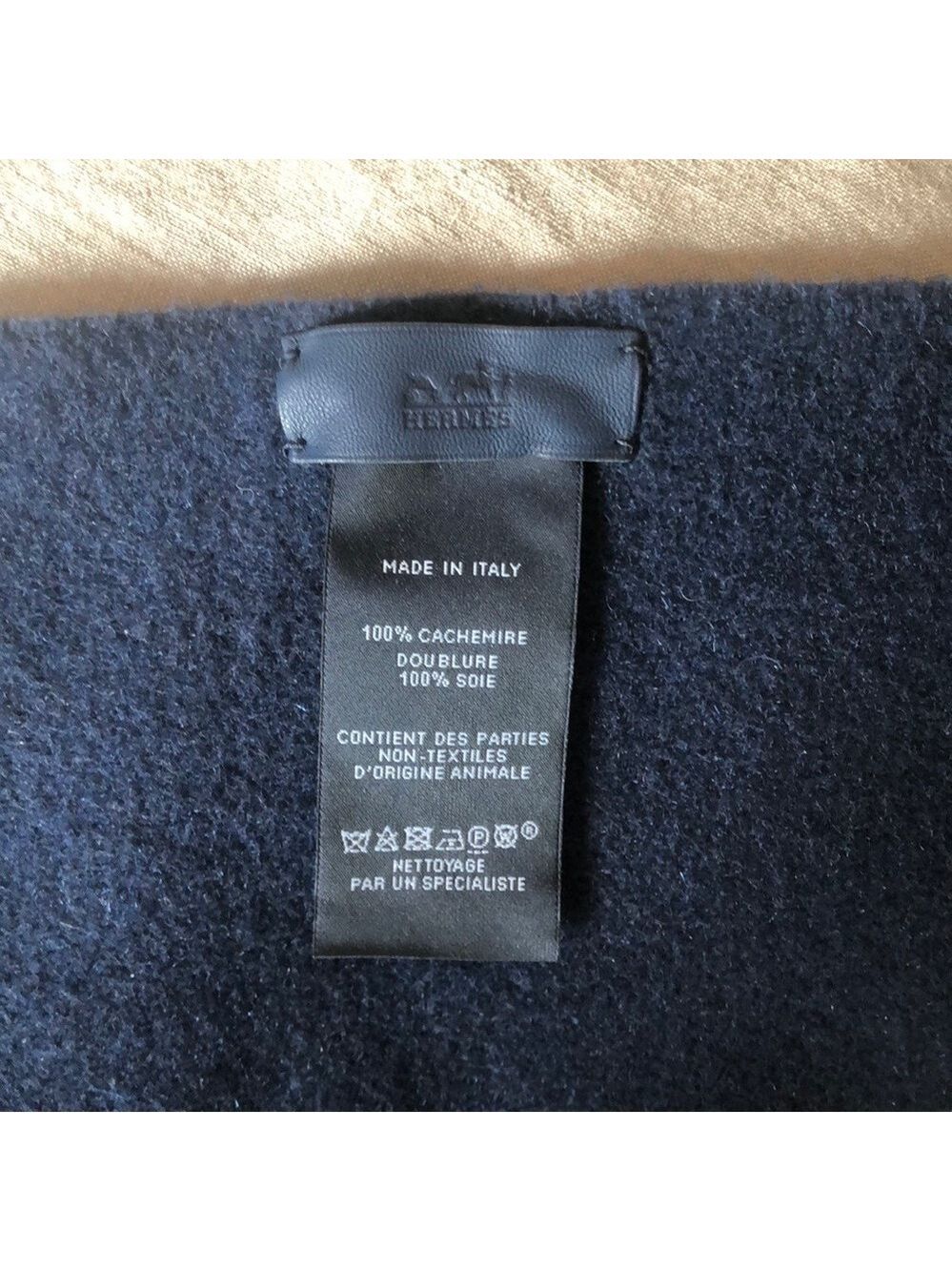 Hermes cashmere stole - Picture 3 of 6